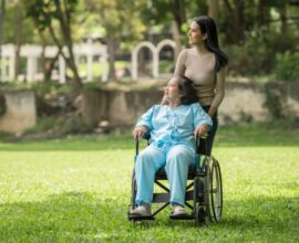 How To Choose The Best Elder Care Services In Kolkata For Your Loved Ones